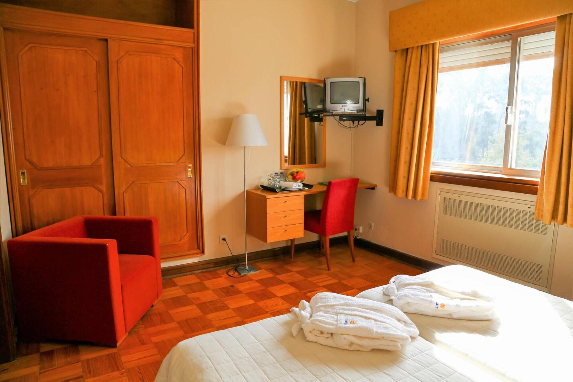Inatel Santa Maria Da Feira Otel Dış mekan fotoğraf